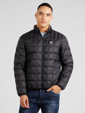 Calvin Klein Jeans - Chaqueta de entretiempo en negro: frente