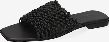MELVIN & HAMILTON Mules 'Sandrine 9' in Black: front