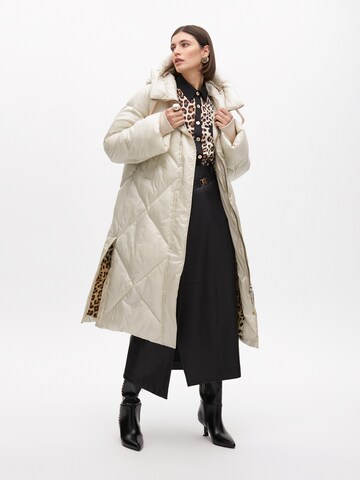 Lola Casademunt Vinterkappa i beige