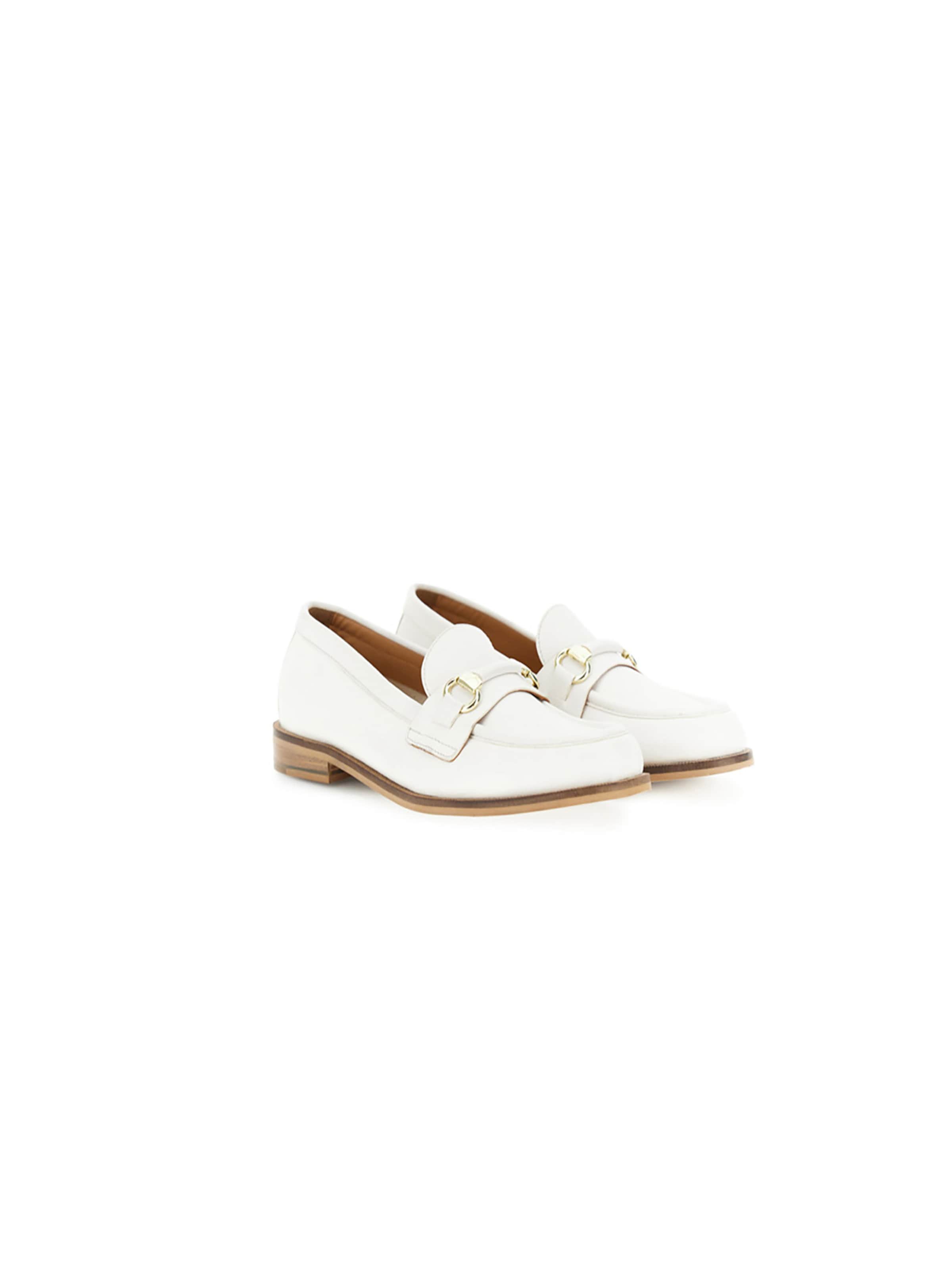 Chaussure basse CAFè NOIR en blanc