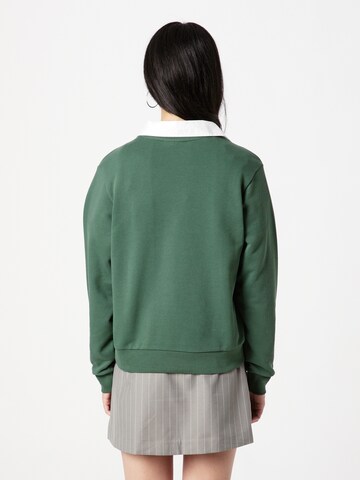 LACOSTE Sweatshirt in Grün