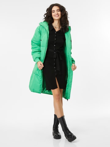 Cappotto invernale 'BUNALA' di ICHI in verde