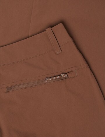 MAMMUT Regular Outdoor Pants in Brown