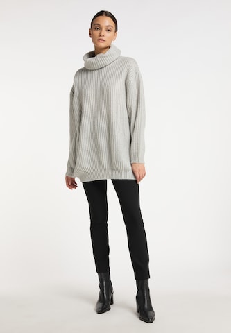 RISA Širok pulover | siva barva