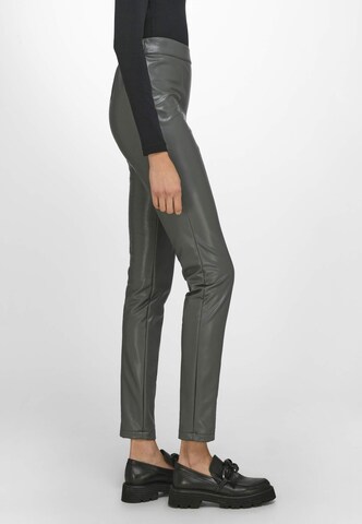 Coupe slim Pantalon 'Lea' Basler en vert