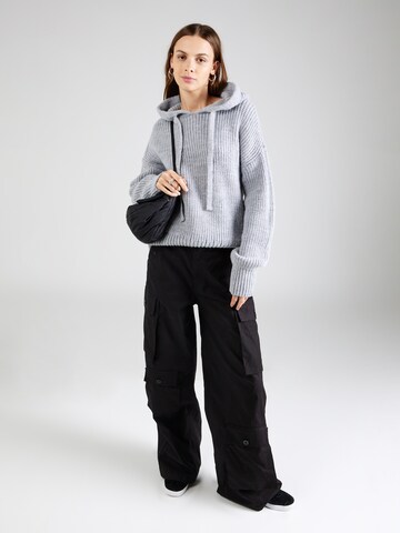 ABOUT YOU Pullover 'Juna' in Grau