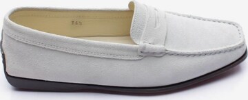 Tod's Flats & Loafers in 36,5 in Grey: front