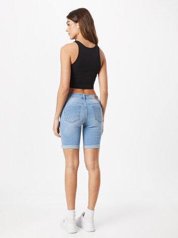 Hailys Slimfit Shorts 'Jenny' in Blau