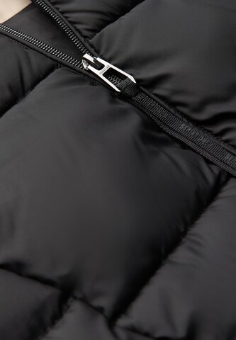 STREET ONE Winter Jacket in Black
