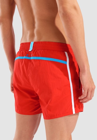 ARENA Badshorts 'Tapes Beach X-Shorts' i röd