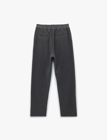 Koton Flared Chinohose in Grau