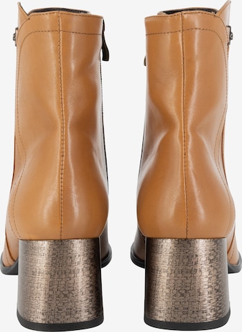 Usha Ankle Boots in Brown