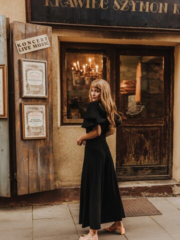 Madnezz House Jumpsuit 'Selma' in Schwarz