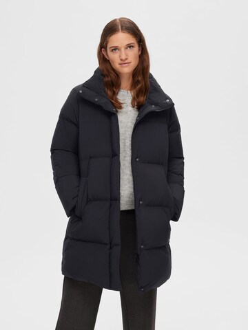 Manteau d’hiver 'Rigga' SELECTED FEMME en noir