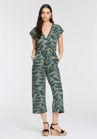 HECHTER PARIS Jumpsuit in Green: front