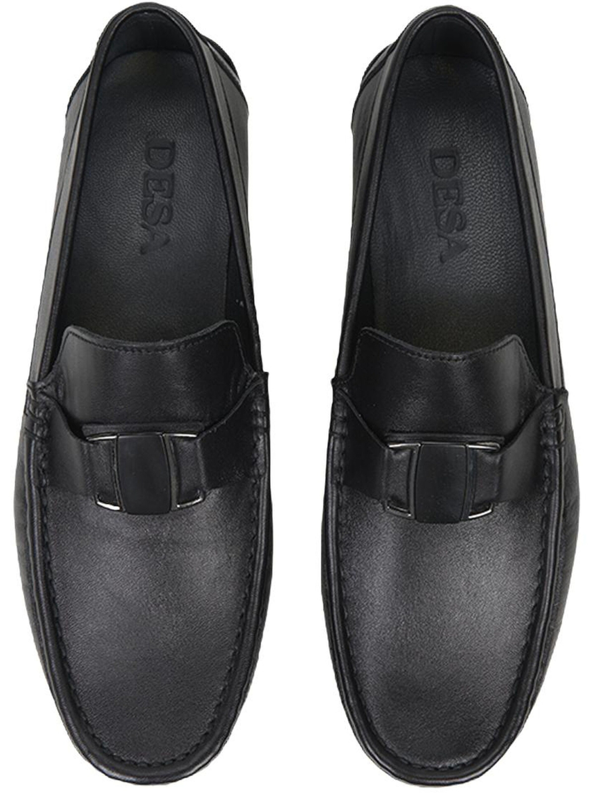 Desa Classic Flats 'Slipper' in Black