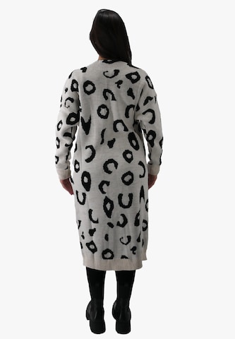 Elara Lang cardigan i beige