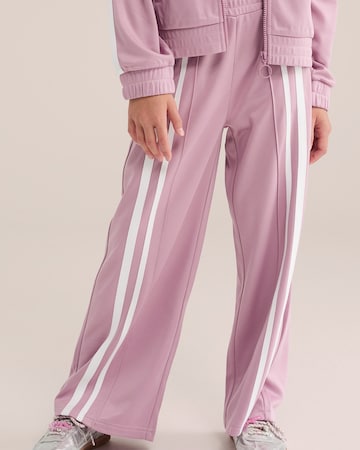 WE Fashion - regular Pantalón en rosa