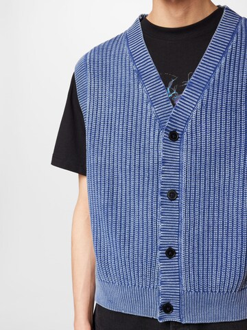 WEEKDAY Gebreid vest 'Dario' in Blauw