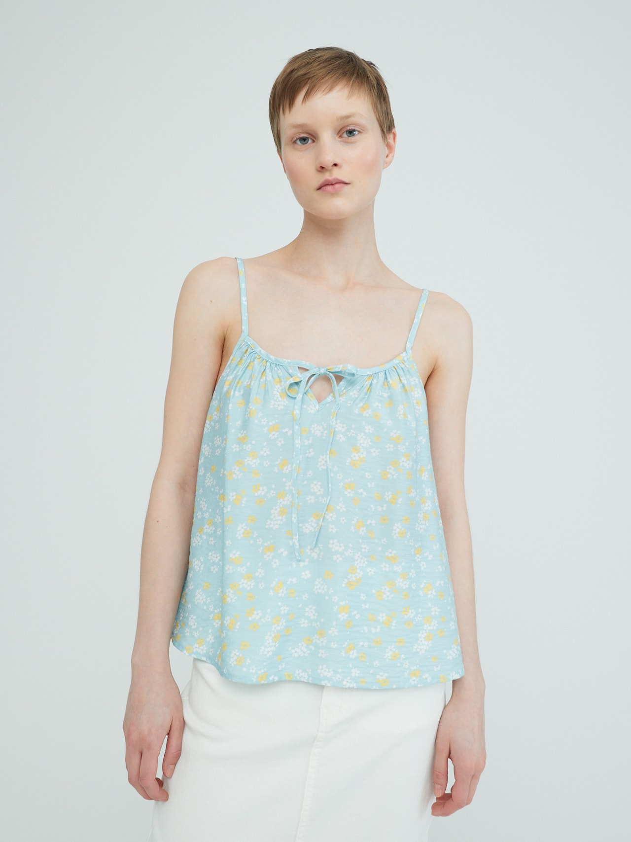 EDITED Top 'NADA' Lichtblauw