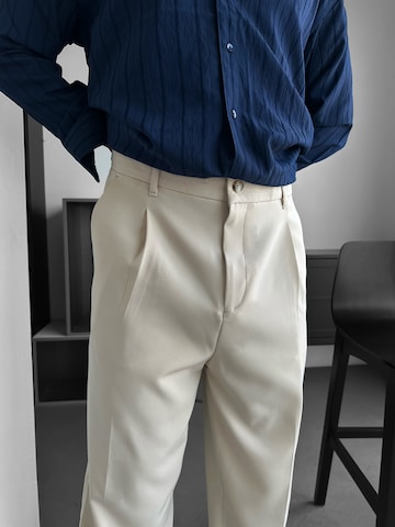 Kleidermafia - Loosefit Pantalón en beige