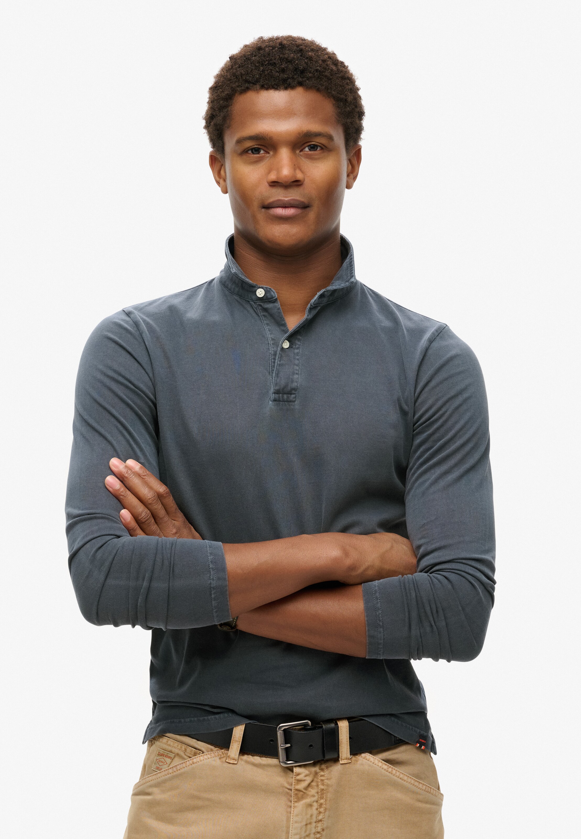 T-Shirt ' Studios' Superdry en bleu : devant