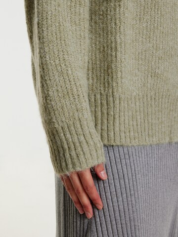 zaļš EDITED "Oversize" stila džemperis 'Luca'