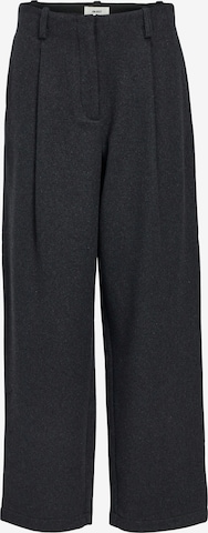 OBJECTLoosefit Hlače s naborima 'Meghan' - siva boja: prednji dio