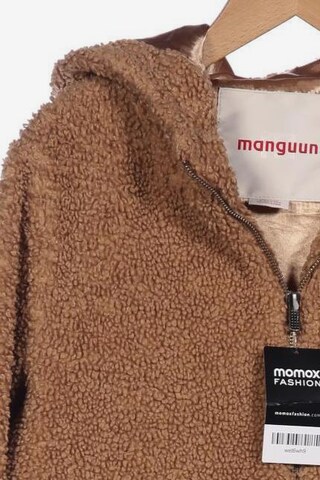 Manguun Jacket & Coat in M in Beige
