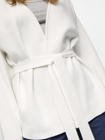 OBJECT Knit Cardigan 'REYNARD' in White