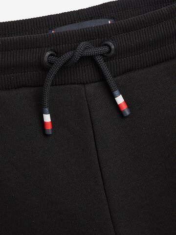 TOMMY HILFIGER Tapered Pants in Black