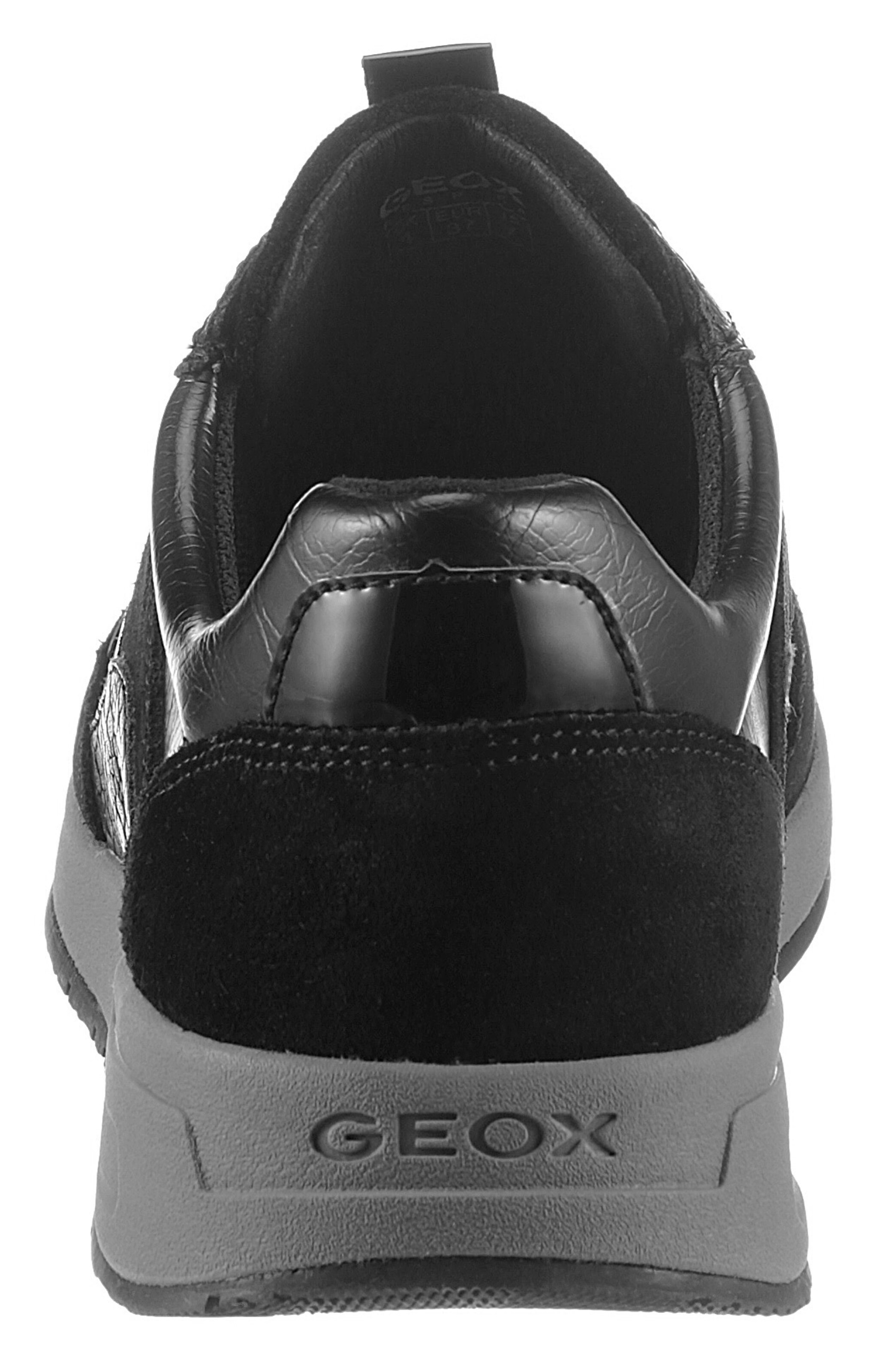 Chaussures Baskets basses GEOX en Noir 