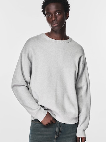 Pull&Bear Sweater in Grey