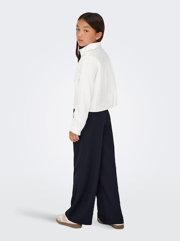 T-Shirt ONLY GIRLS en blanc