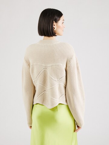 Peppercorn Pullover in Beige