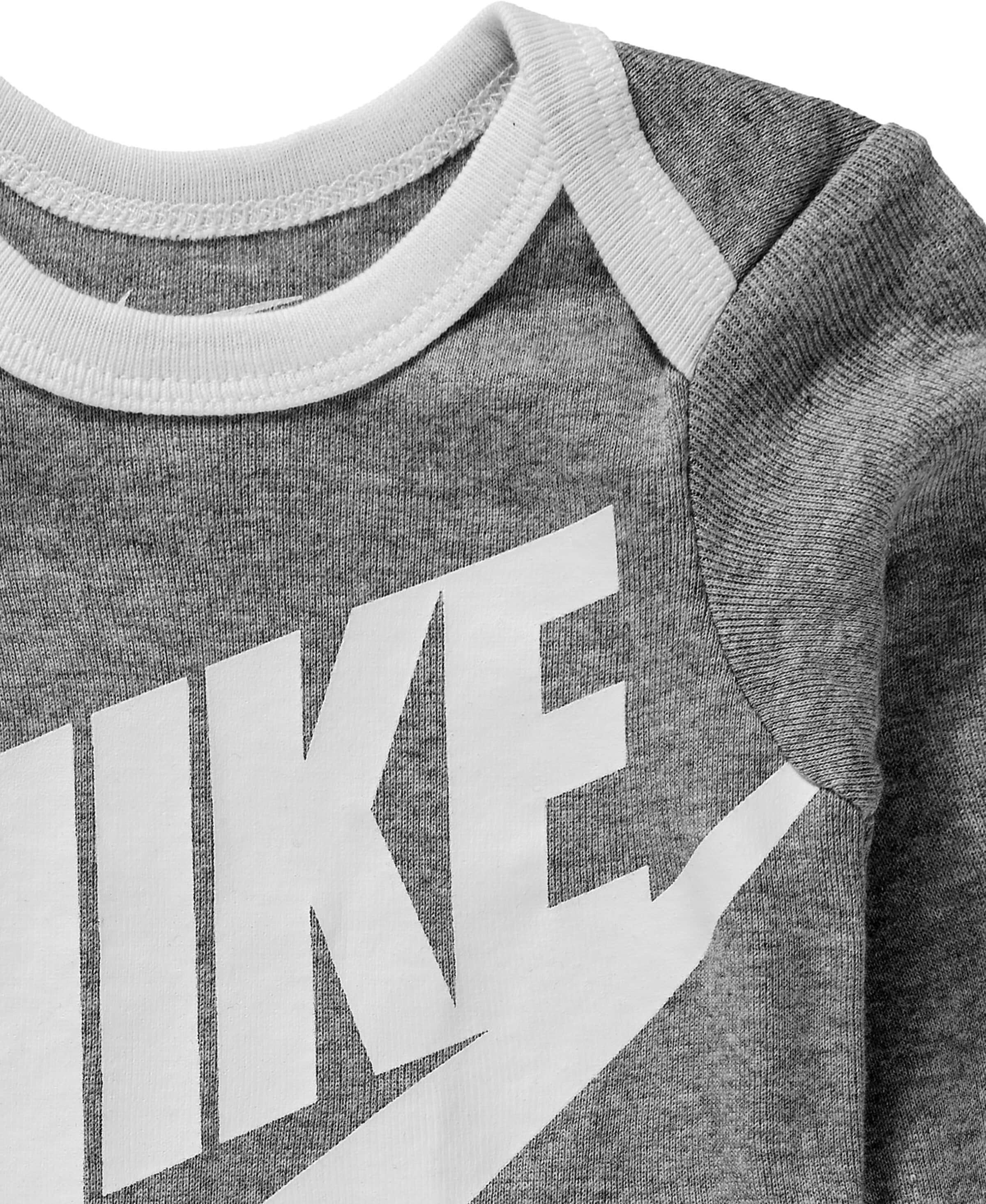 Nike Sportswear - Conjunto 'FUTURA LOGO LONG SLEEVE 3PC' en gris