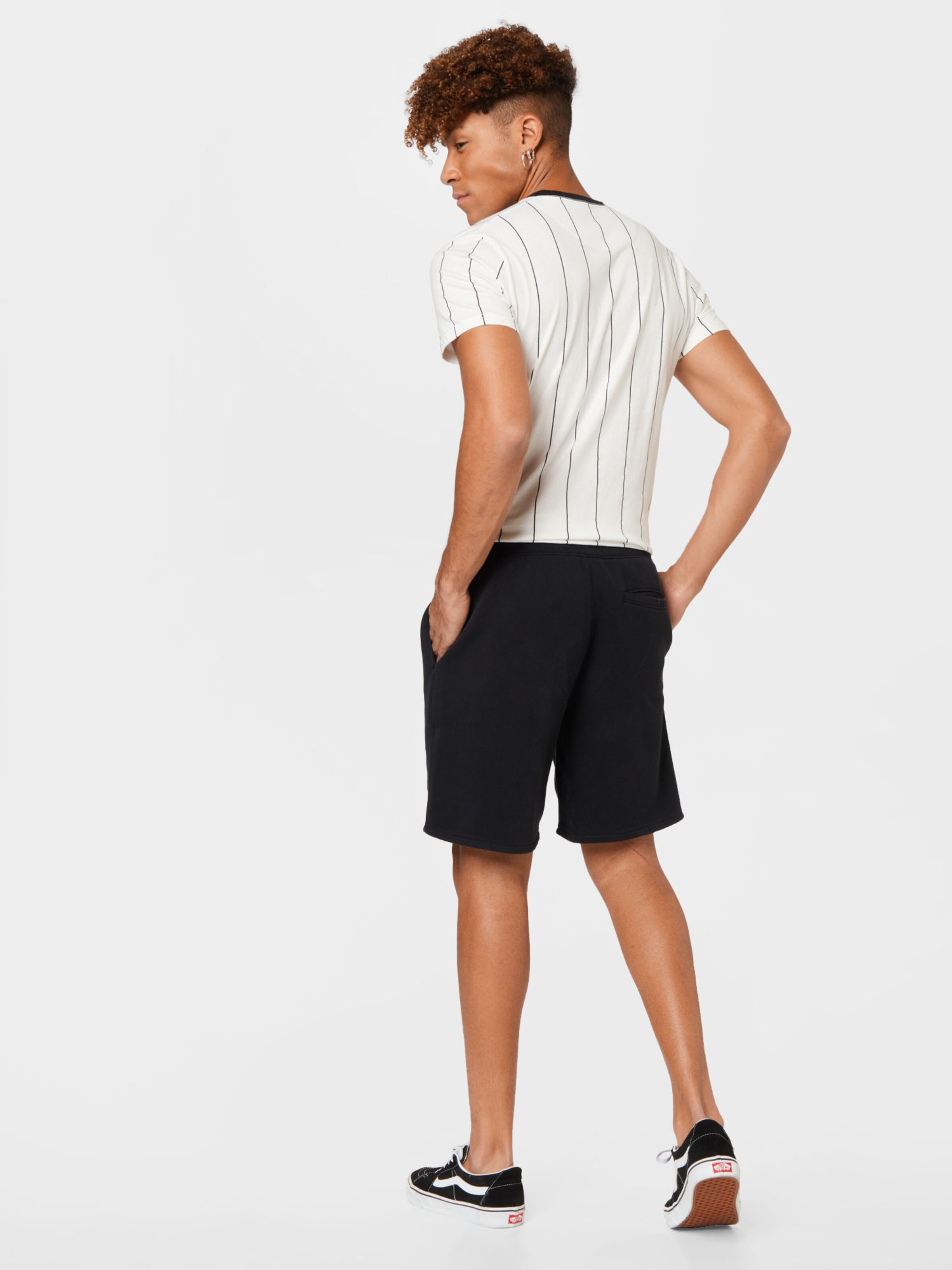 Männer Hosen Abercrombie & Fitch Shorts in Schwarz - DA07544 Männer Hosen Abercrombie & Fitch Shorts in Schwarz - DA07544