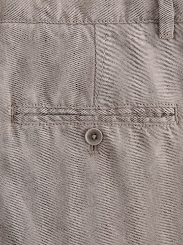 Next Обычный Брюки-чинос в Коричневый