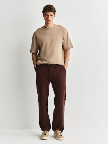 Next Обычный Брюки-чинос в Красный