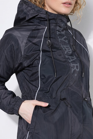 Ulla Popken Mantel in Schwarz