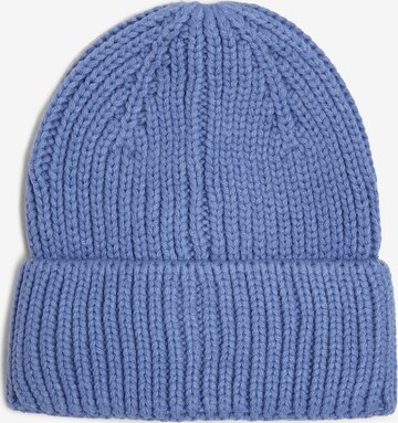 Marie Lund Beanie in Blue: front