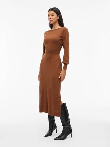 Robes en maille 'VIKerry' VILA en marron