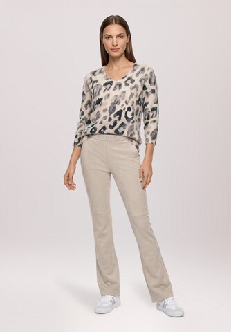 Betty Barclay Slim fit Trousers in Beige
