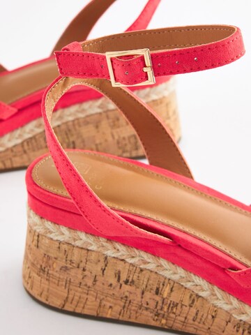 Next Remsandal i rosa