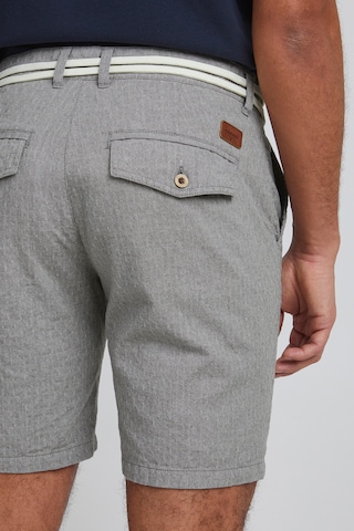 BLEND Regular Chinoshorts 'Serge' in Grau