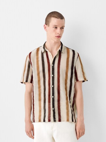 Bershka Regular fit Srajca | bež barva: sprednja stran