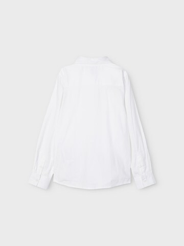 NAME IT - Ajuste estrecho Camisa 'Fred' en blanco