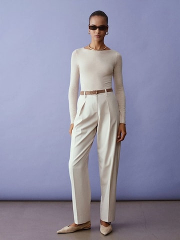 regular Pantaloni di Dilvin in beige: frontale