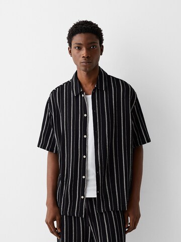 Bershka Comfort fit Button Up Shirt in Black: front