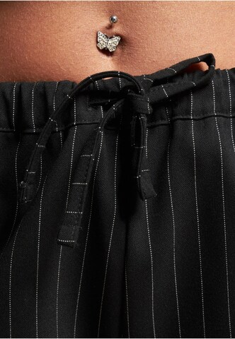 regular Pantaloni di DEF in nero